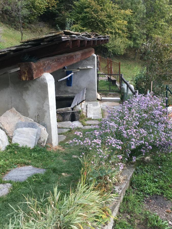 Villa Casa Miki Roure Turin Exterior foto